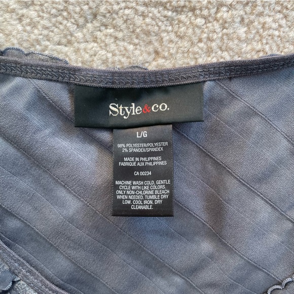 style&co grey and silver long blouse - Picture 3 of 4